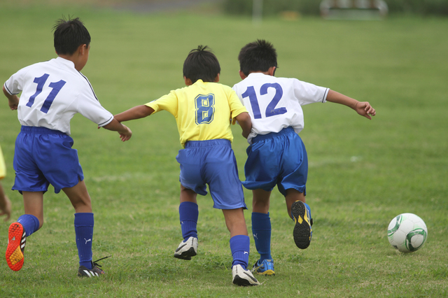 体験談からわかるサッカーを習い事に選ぶメリット デメリット スクルー通信
